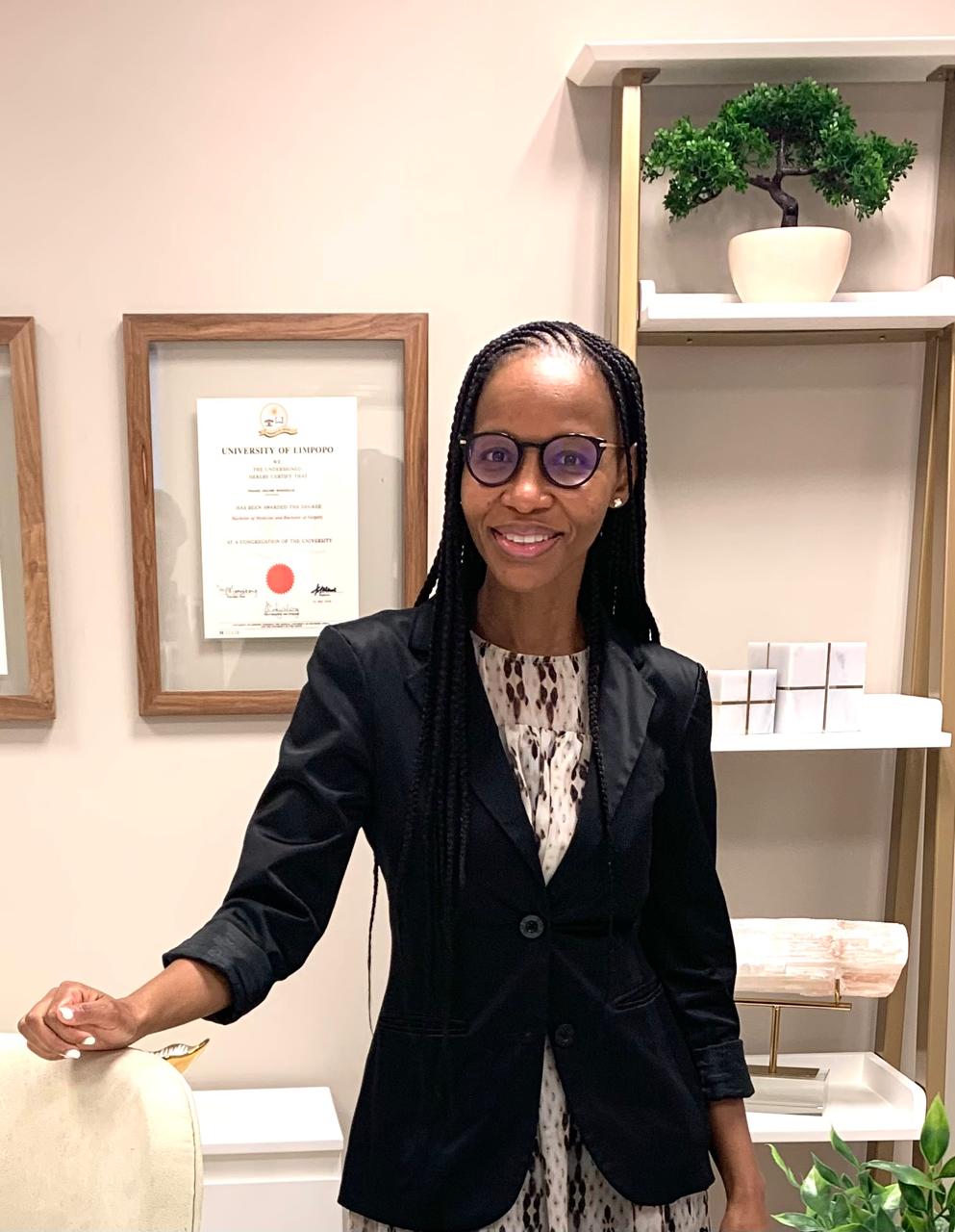 Dr Mokgohloe  Phasha